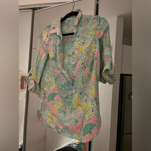 Lilly Pulitzer top in great condition